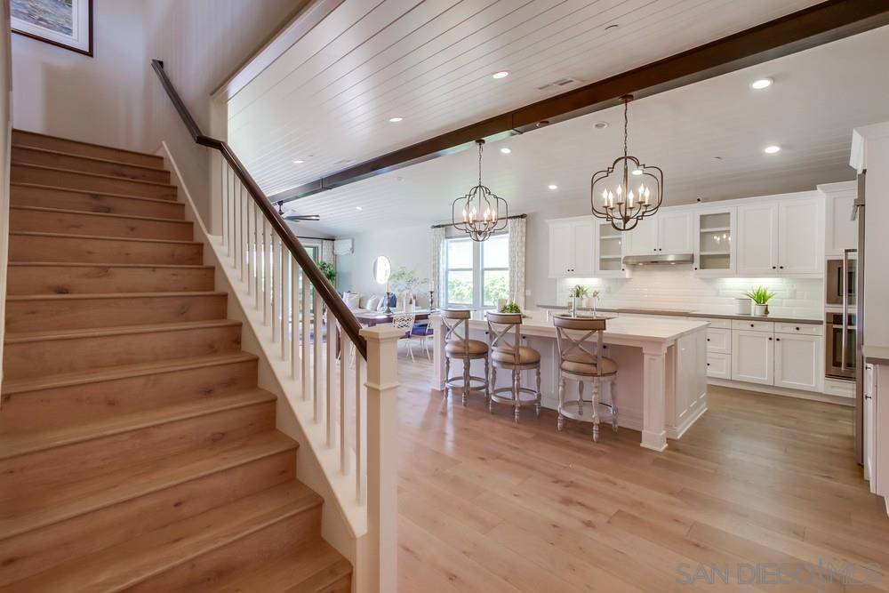 San Diego, CA 92127,8048 Auberge Cir