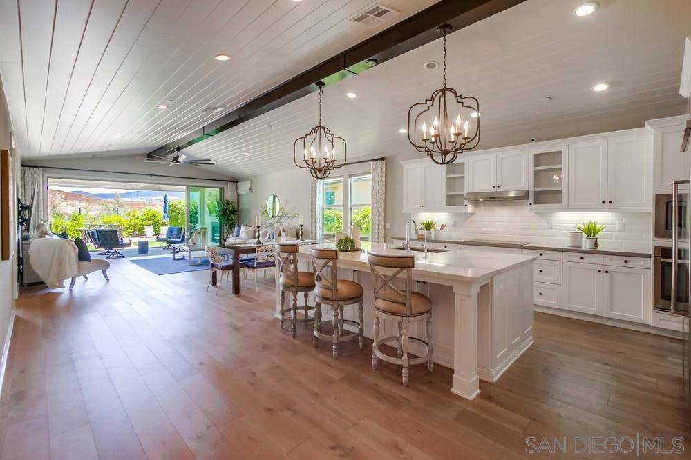 San Diego, CA 92127,8048 Auberge Cir