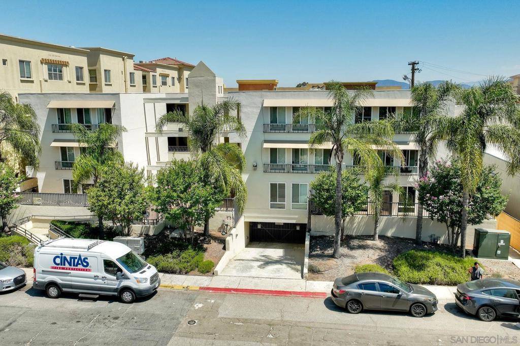 San Diego, CA 92115,5540 Lindo Paseo #6