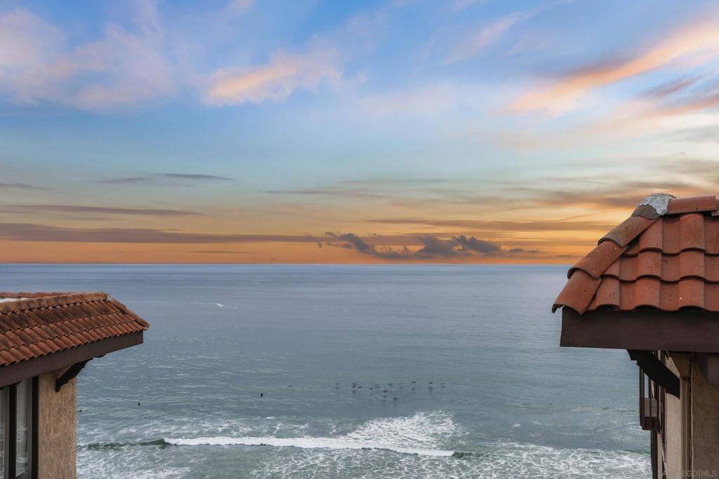 Solana Beach, CA 92075,190 Del Mar Shores Ter #83