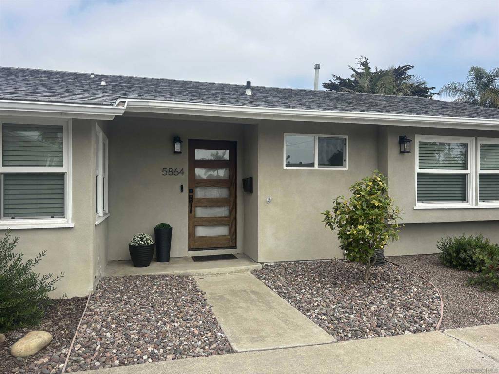 San Diego, CA 92122,5864 Lamas St