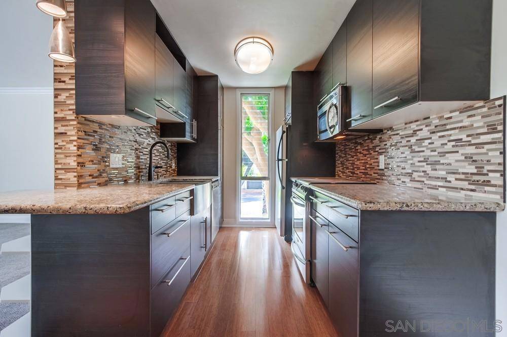 La Jolla, CA 92037,6333 La Jolla Blvd #176