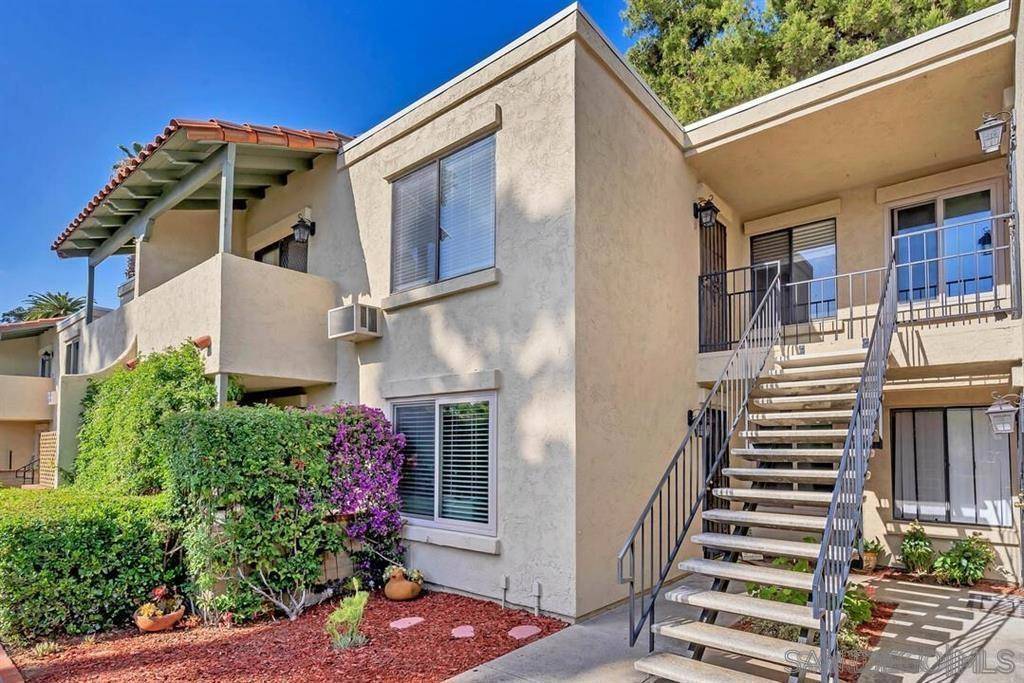 La Mesa, CA 91941,4515 4Th St #11