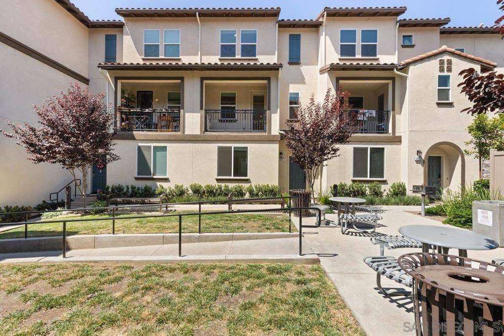 Lemon Grove, CA 91945,3507 Sequoia St