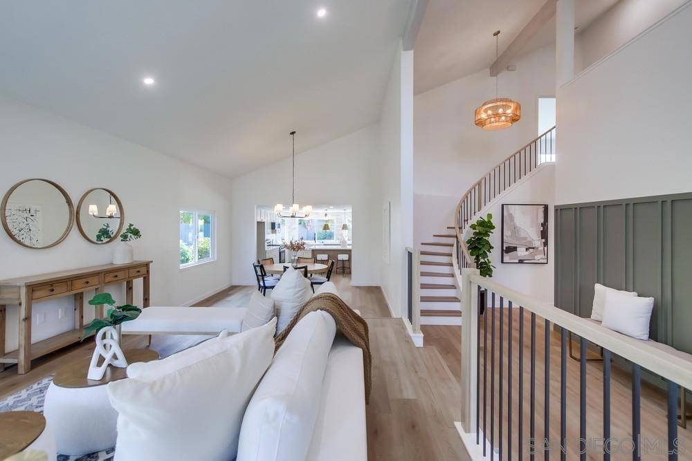 San Diego, CA 92122,4966 Lakewood Ct