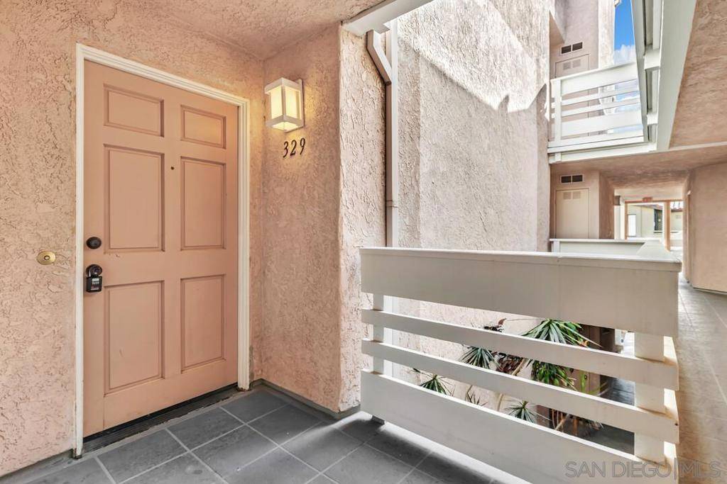 San Diego, CA 92111,7027 Camino Revueltos #Unit 329