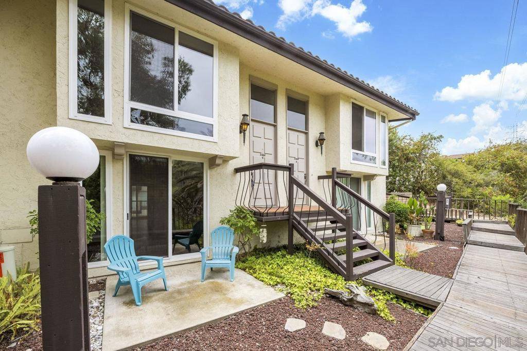 Carlsbad, CA 92009,2402 Altisma Way #G