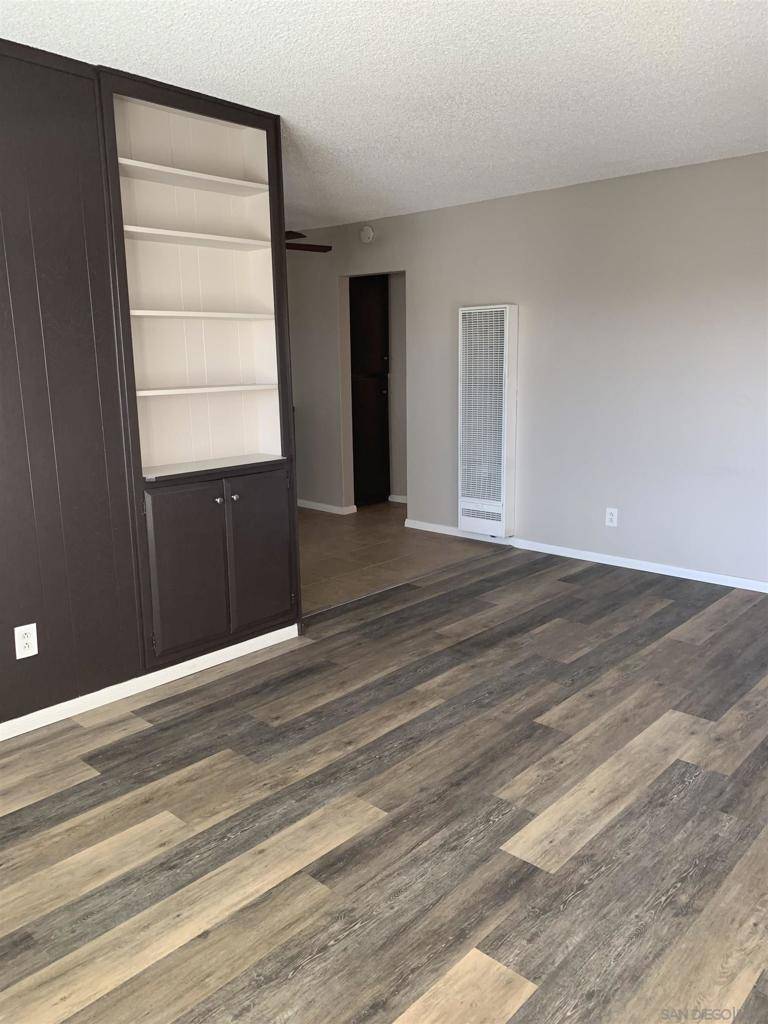 San Diego, CA 92104,4035 Mississippi St
