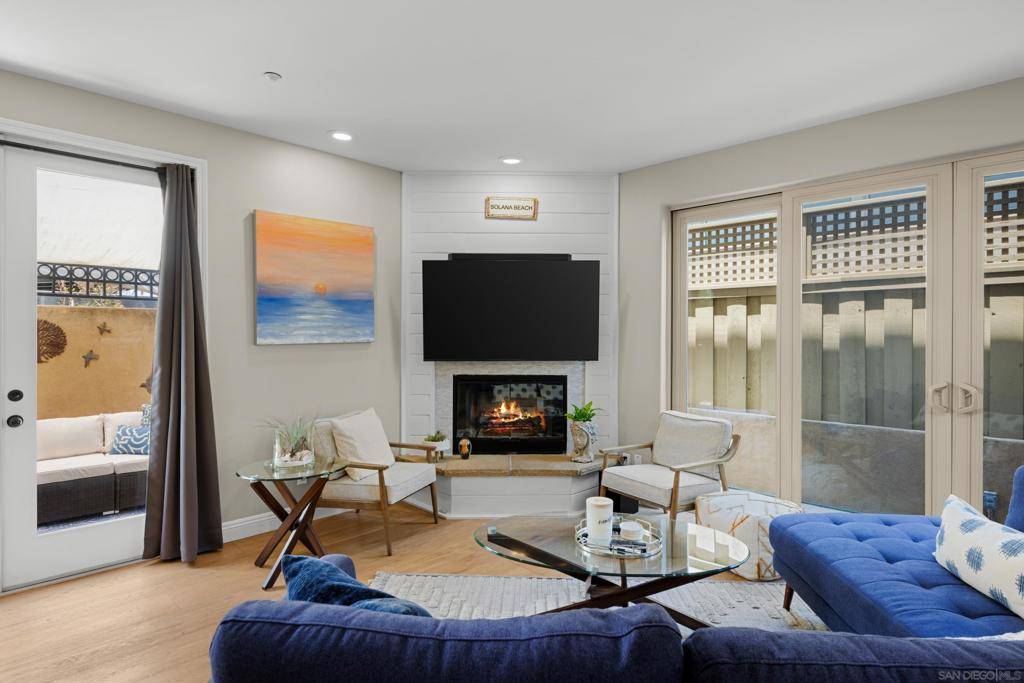 Solana Beach, CA 92075,301 N Rios