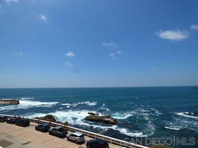 La Jolla, CA 92037,939 Coast Blvd #6A