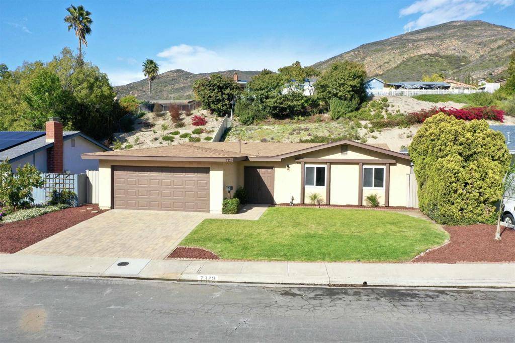 San Diego, CA 92119,7329 Melotte Street