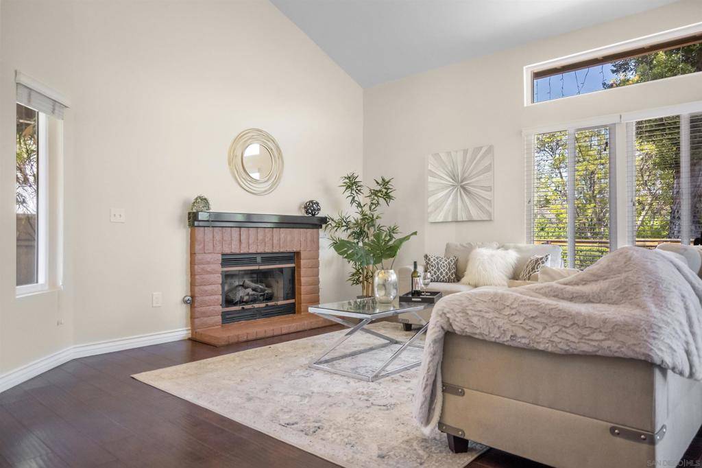 Escondido, CA 92027,1420 Timber Gln