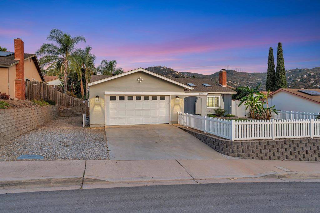El Cajon, CA 92021,13573 Paseo Del Mar