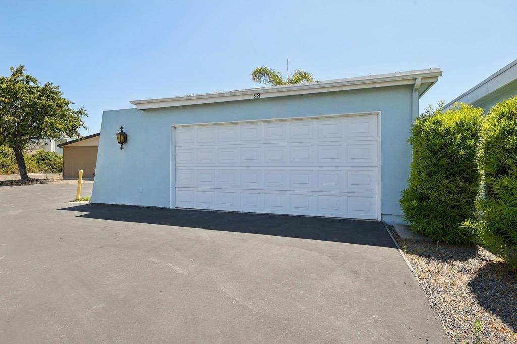 Oceanside, CA 92057,3808 Vista Campana S #58