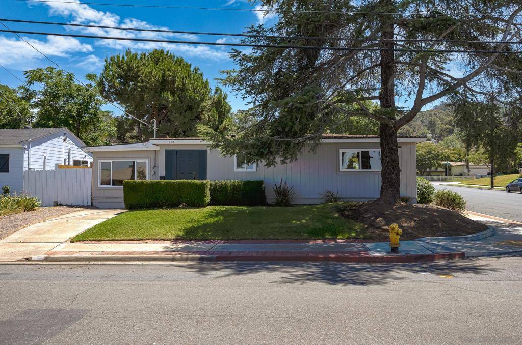 El Cajon, CA 92020,797 Laguna Ave