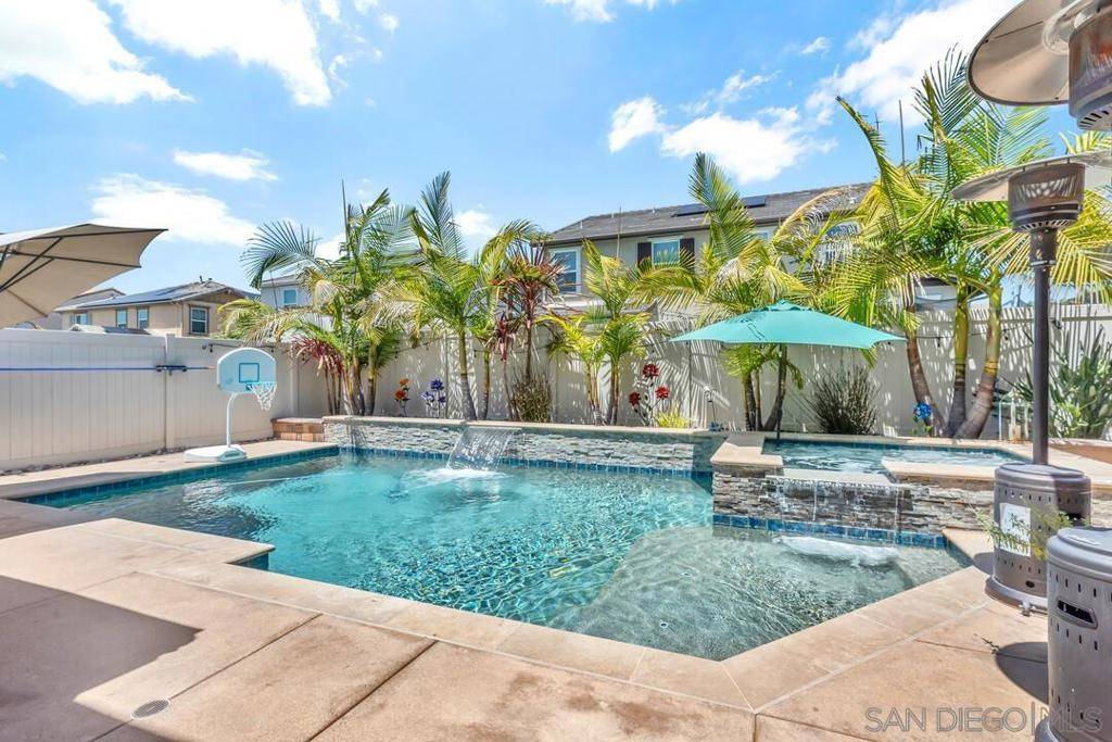 Santee, CA 92071,10700 Spring Creek Dr