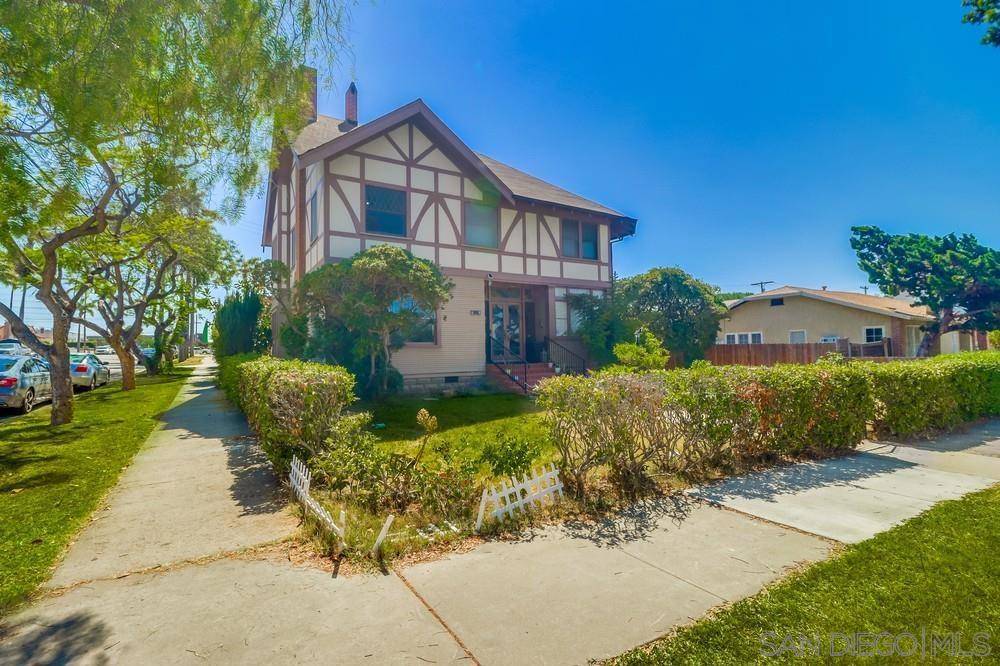 National City, CA 91950,305 F Avenue