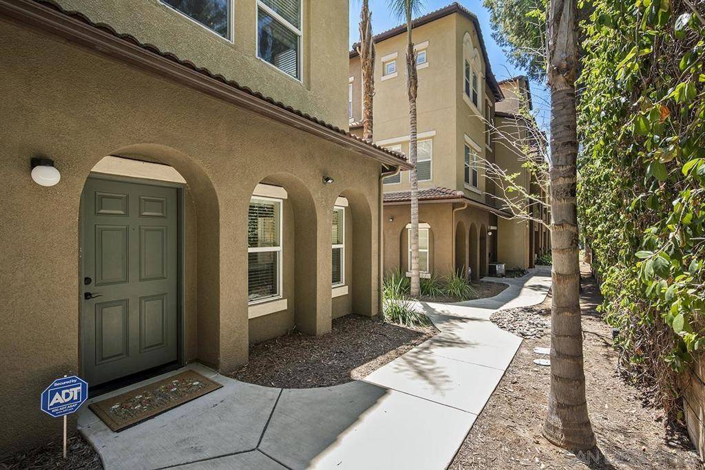 San Diego, CA 92105,5432 ZEIL PLACE