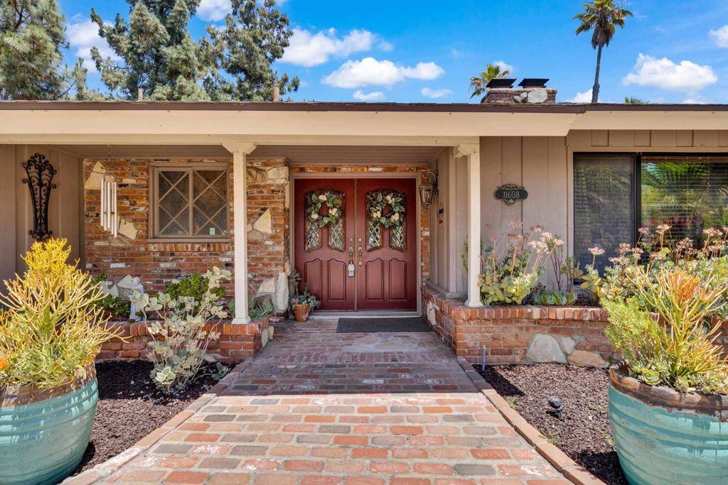 El Cajon, CA 92020,11608 Vernette Ct
