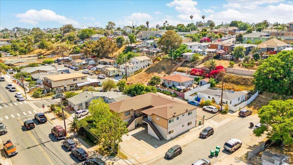 San Diego, CA 92113,128 1/2 S 33rd