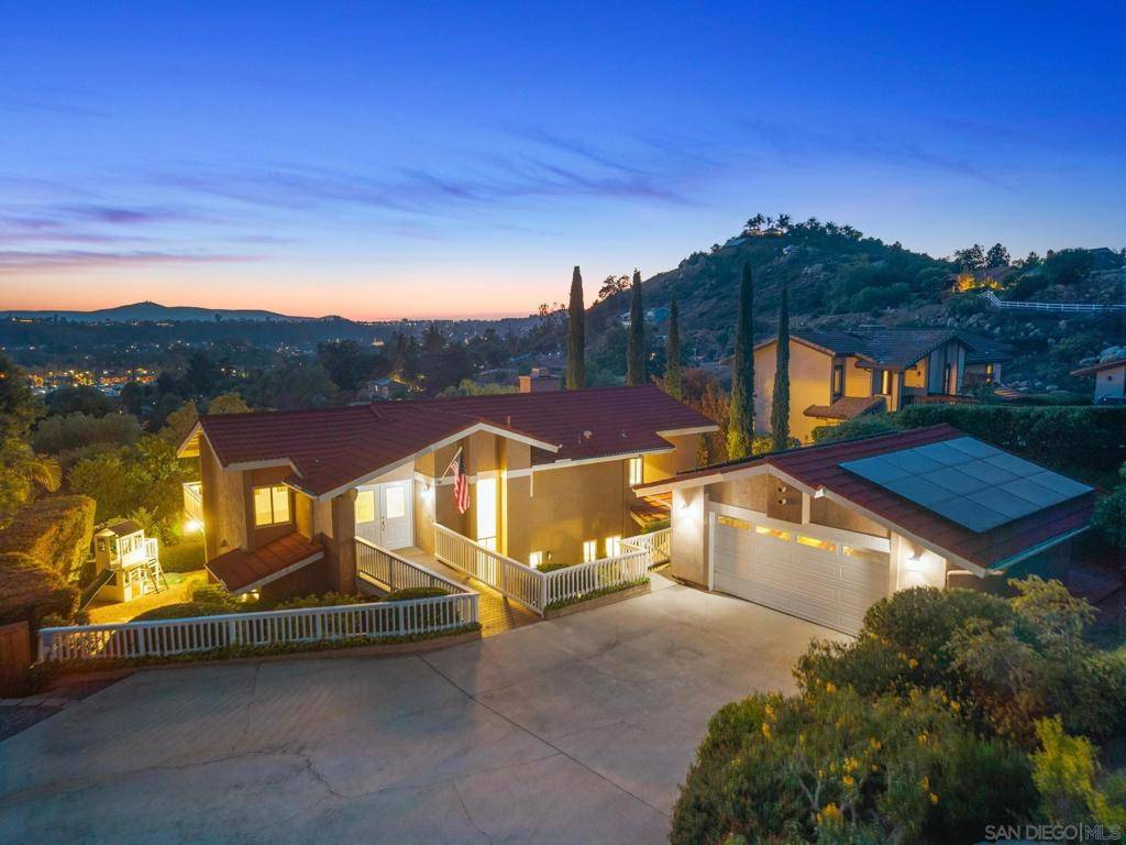 Poway, CA 92064,14046 Tierra Bonita Rd.