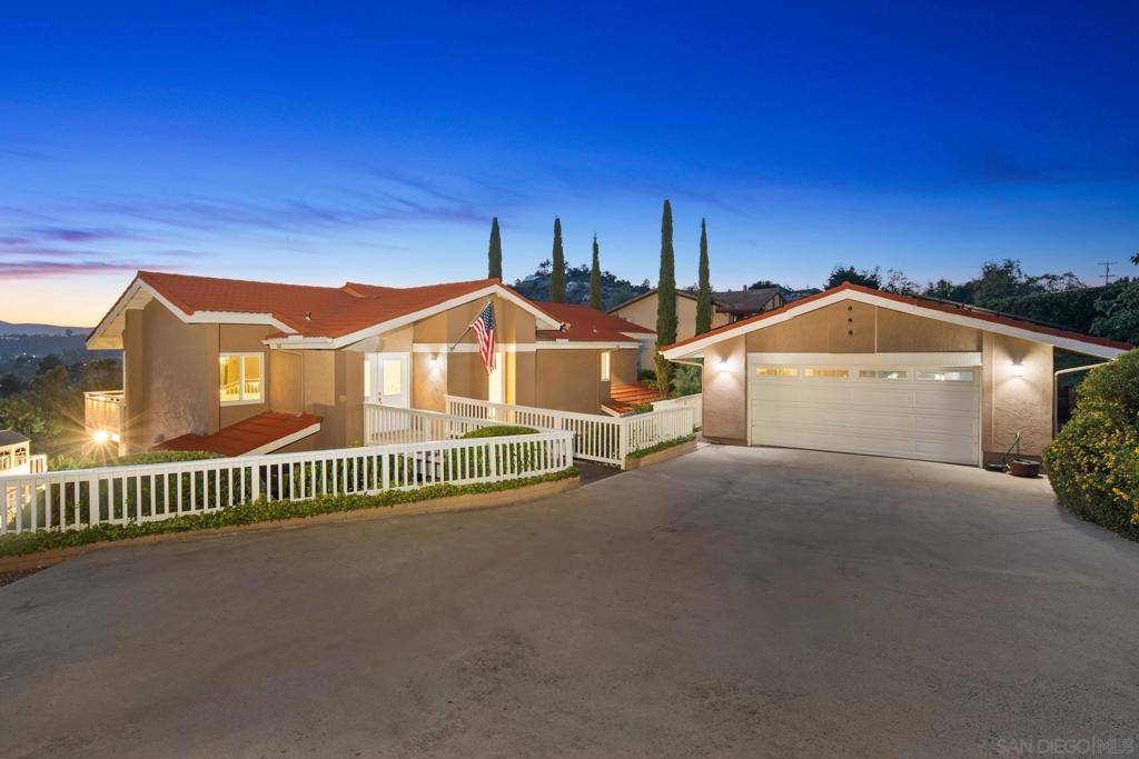Poway, CA 92064,14046 Tierra Bonita Rd.