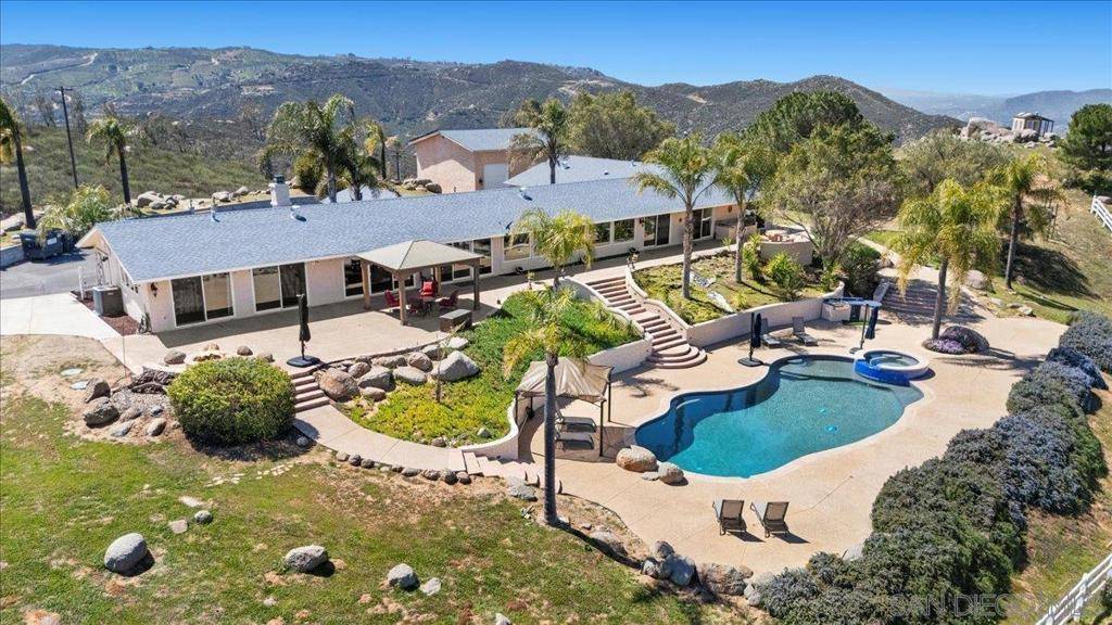 Ramona, CA 92065,20403 Rancho Villa Rd