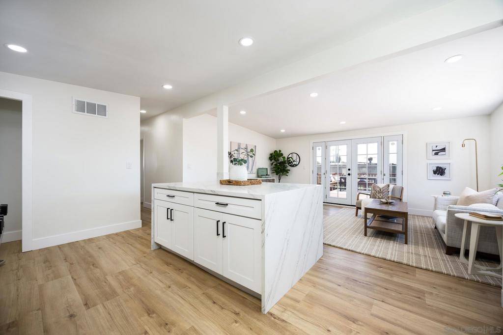 Imperial Beach, CA 91932,747 Holly Ave