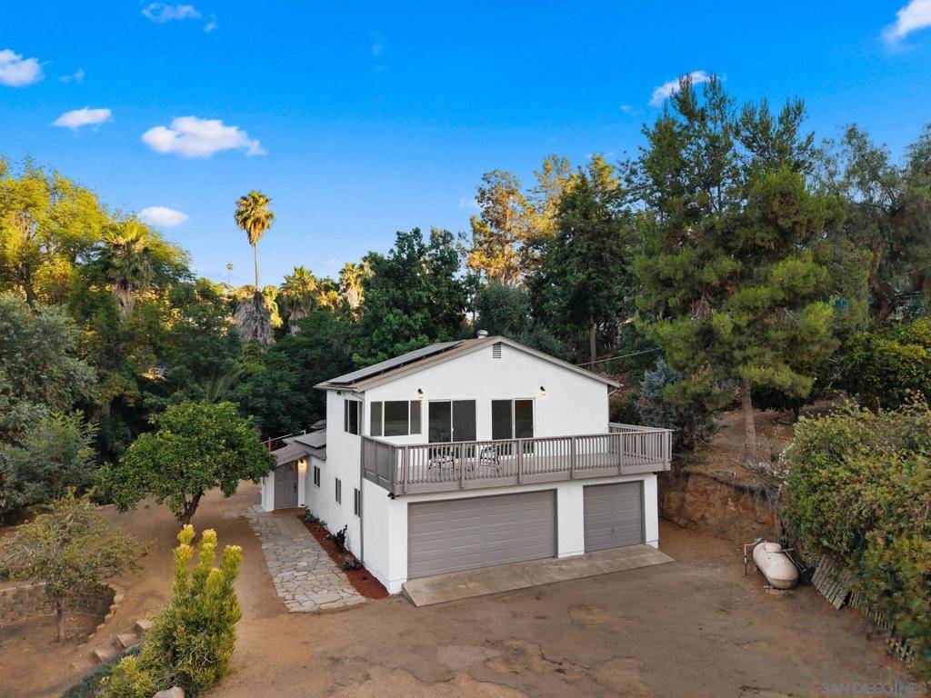 Lakeside, CA 92040,11653 Sunset Knolls Rd