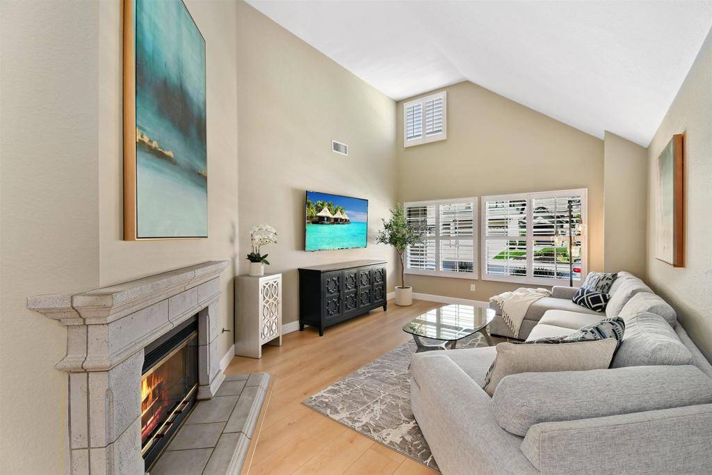 San Diego, CA 92128,13957 Royal Melbourne Sq