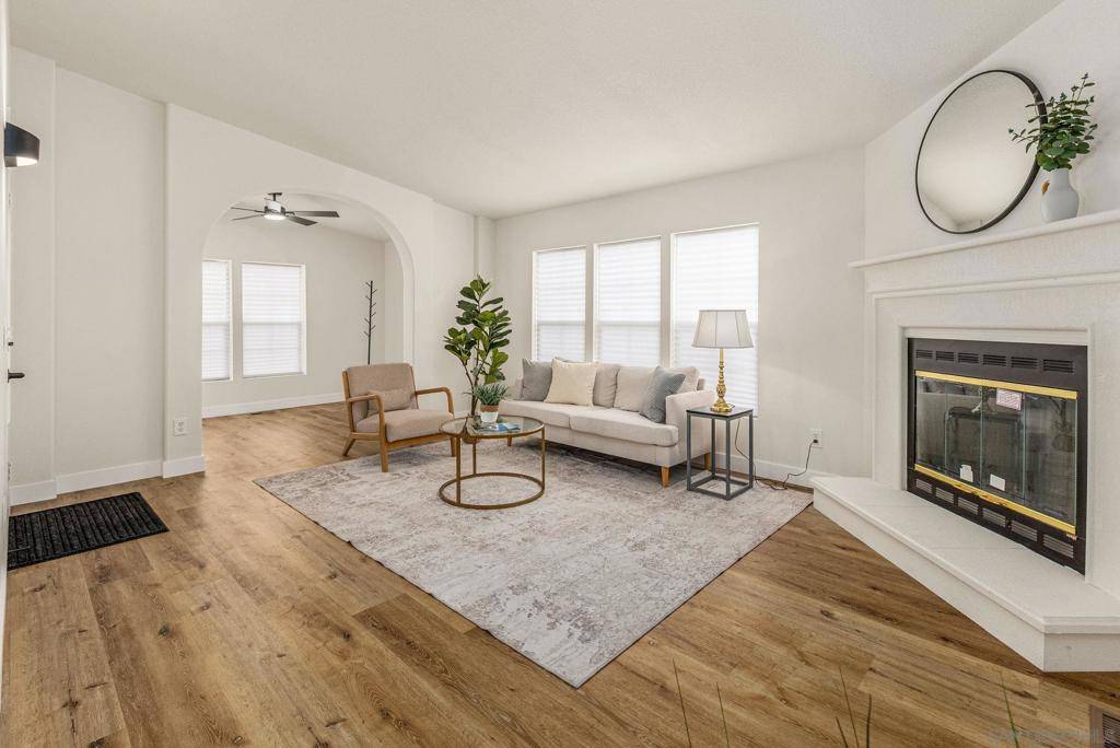 Escondido, CA 92029,1301 S Hale Ave #4