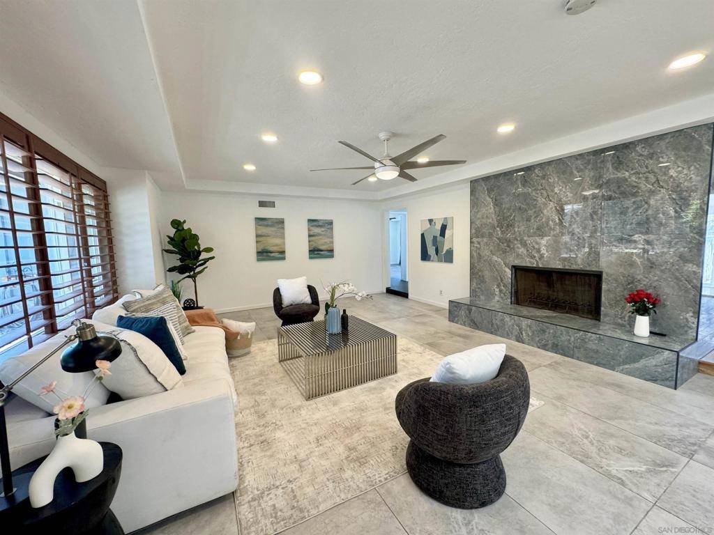 El Cajon, CA 92019,1658 Bartram Way