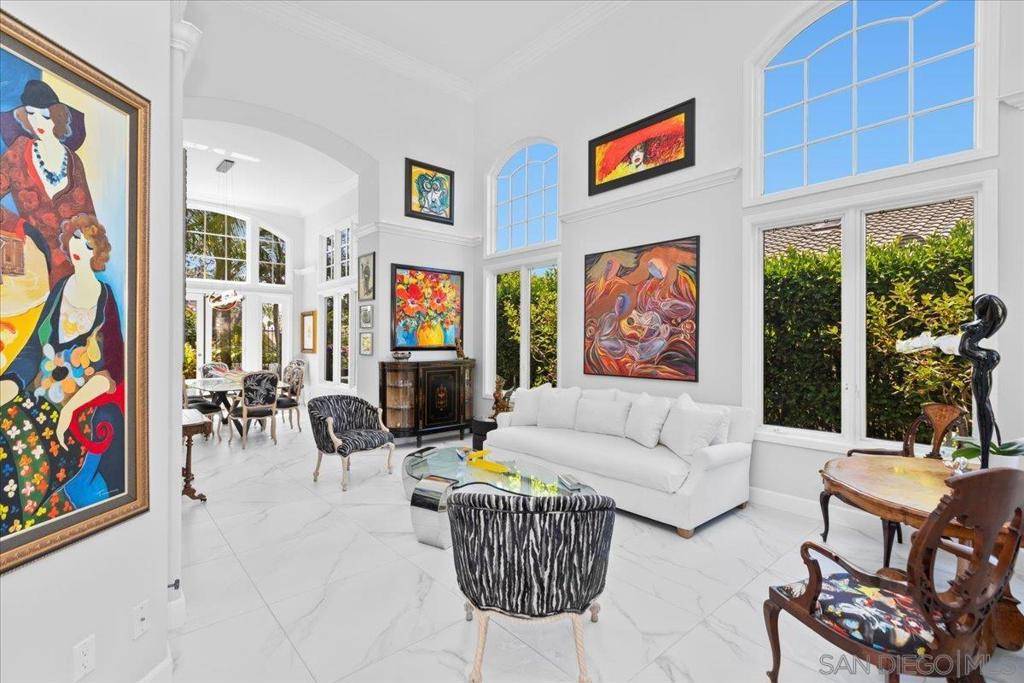 Carlsbad, CA 92011,7166 Tern Place