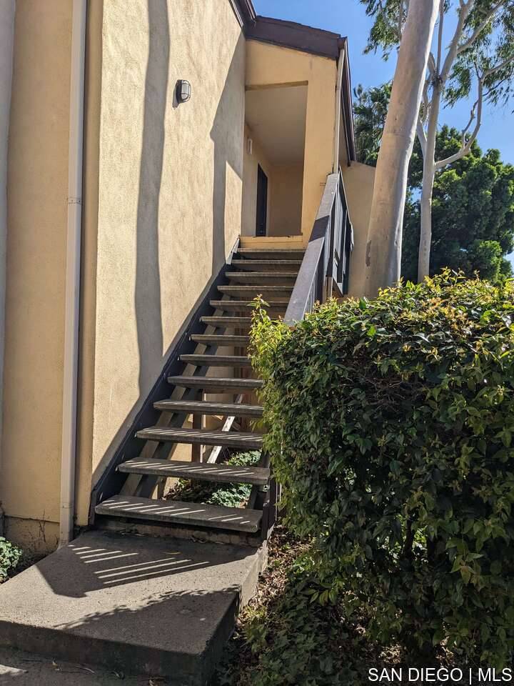 San Diego, CA 92108,7932 Mission Center CT #P