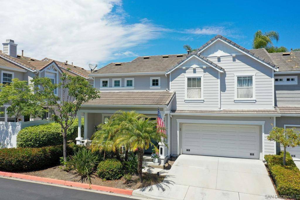 Carlsbad, CA 92011,6590 Daylily Dr