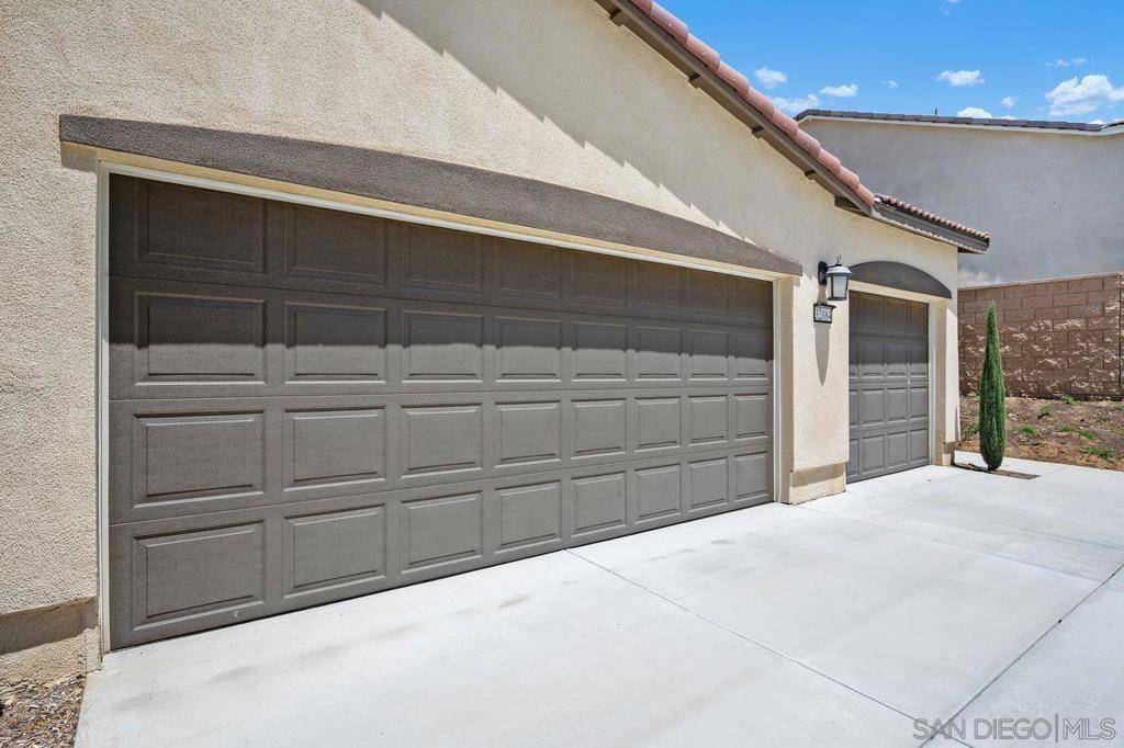 Winchester, CA 92596,32084 Rambling Court