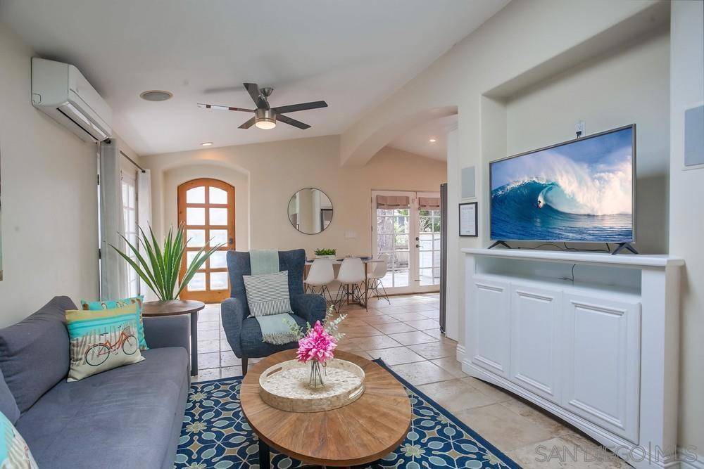 San Diego, CA 92109,746 Ensenada Ct