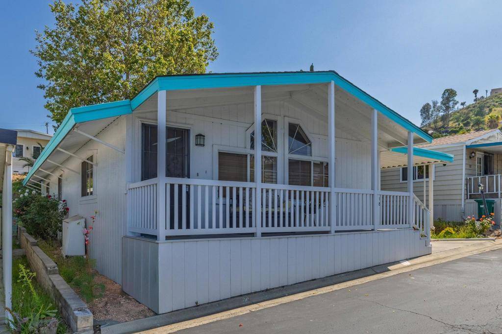 Lakeside, CA 92040,10880 Hwy 67 #118