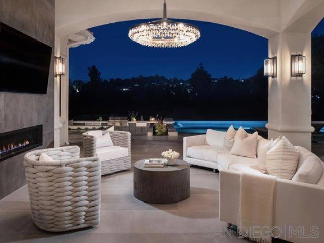 Rancho Santa Fe, CA 92067,5986 Greensview Ct