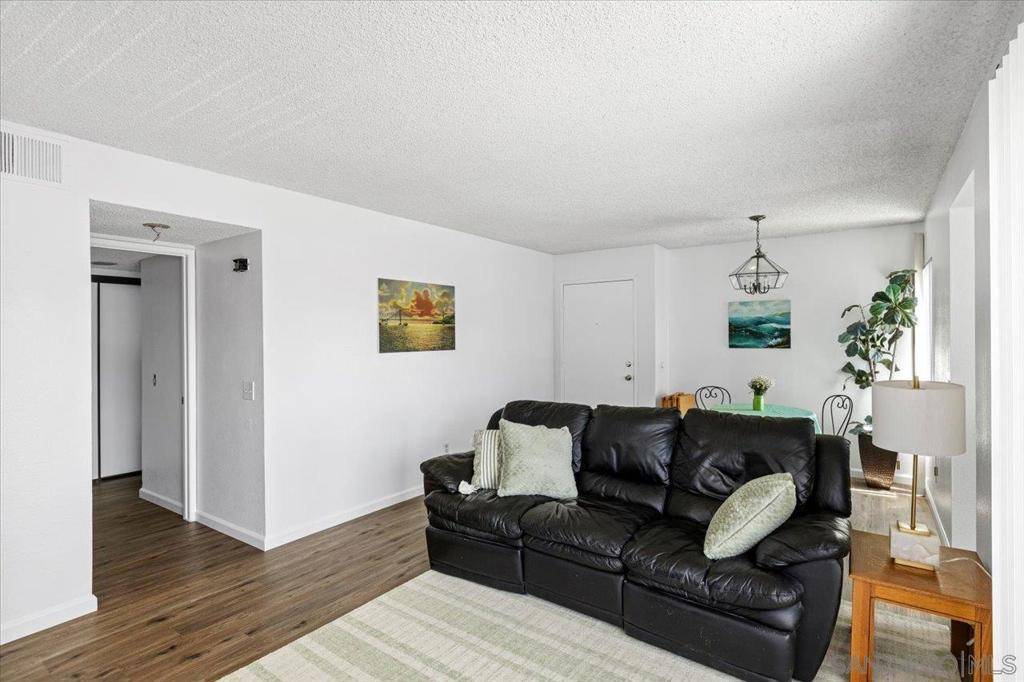 San Marcos, CA 92078,868 S Rancho Santa Fe #A