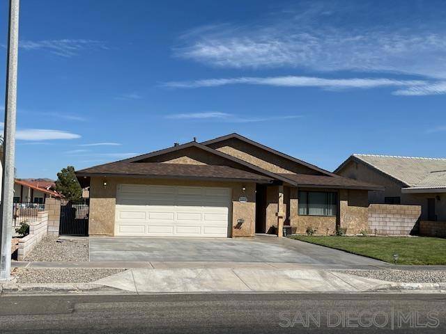 Helendale, CA 92342,27539 Silver Lakes Parkway