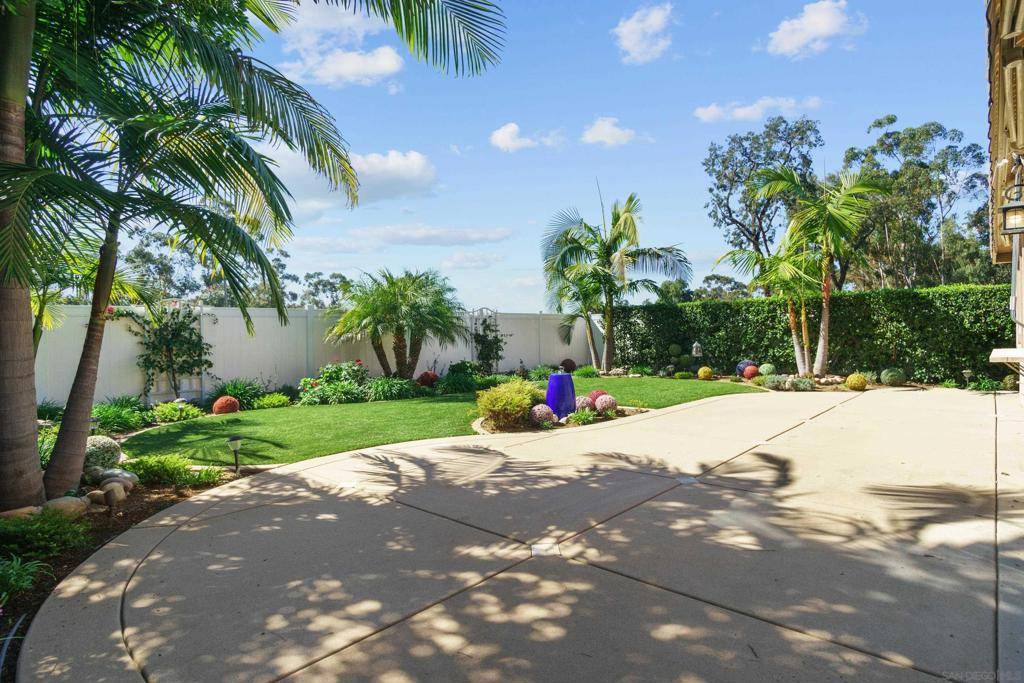 San Diego, CA 92131,9932 Ironwood Place