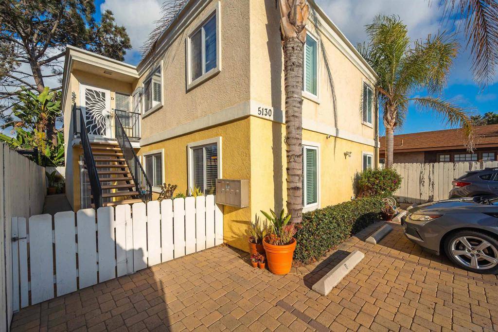 San Diego, CA 92107,5130 Long Branch Ave #A