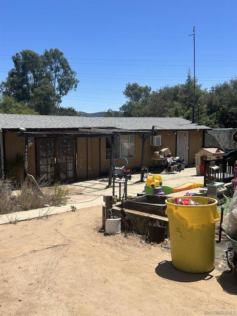 Escondido, CA 92026,10482 Tatas Pl