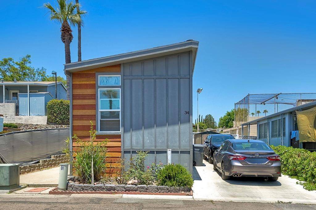 Spring Valley, CA 91977,2515 Sweetwater Road #34
