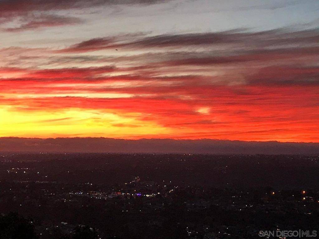 San Diego, CA 92120,6184 Del Paso Ave