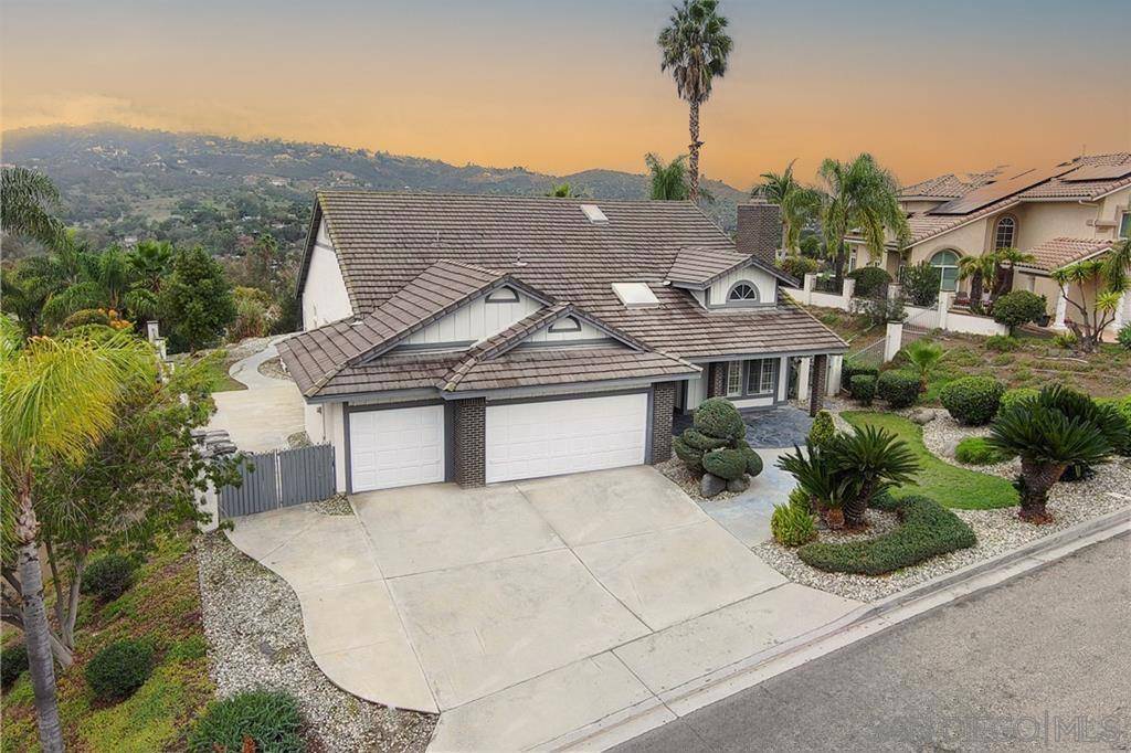 Escondido, CA 92029,1365 Oak View Way