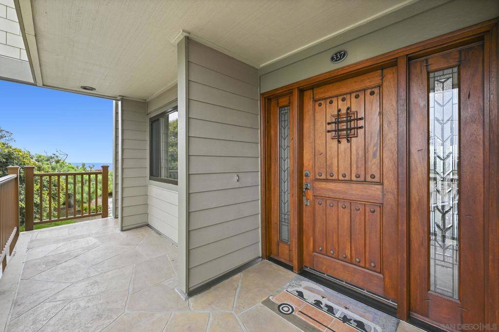 Encinitas, CA 92024,337 WEST I STREET