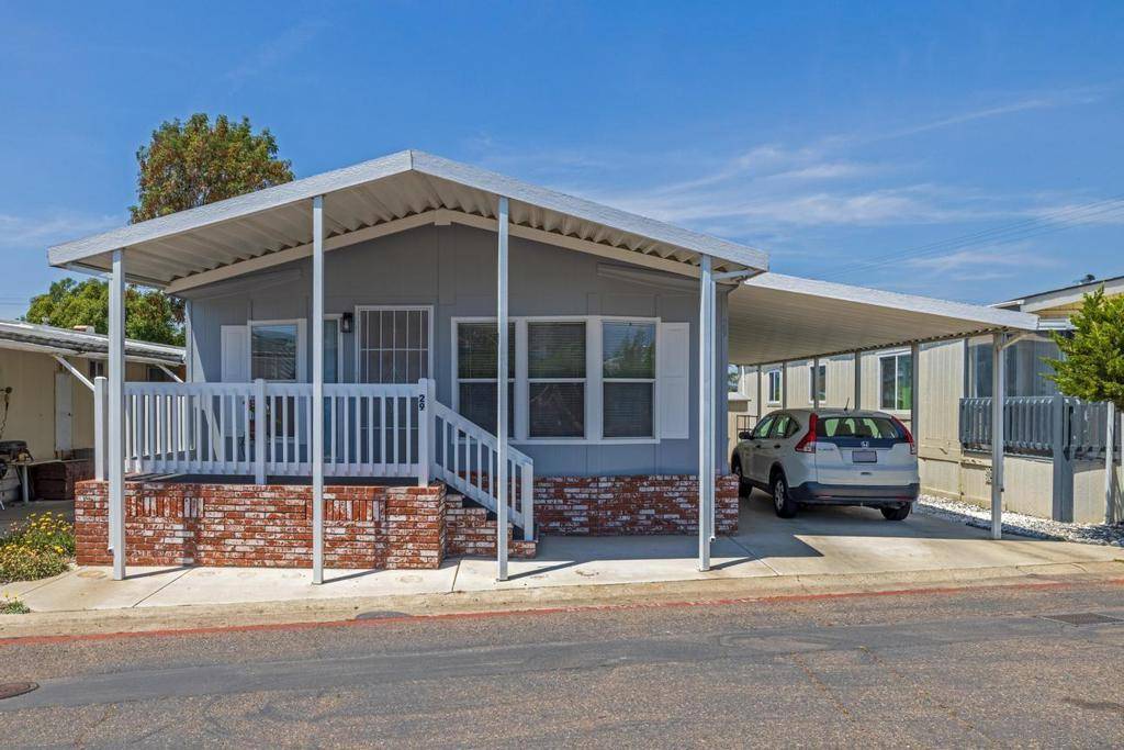El Cajon, CA 92019,1285 E Washington #29
