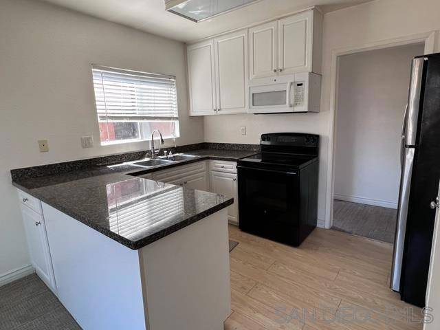 San Diego, CA 92127,17119 W BERNADO DR #205